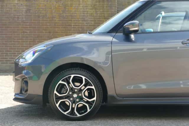 Suzuki Swift (2024) thumbnail 6