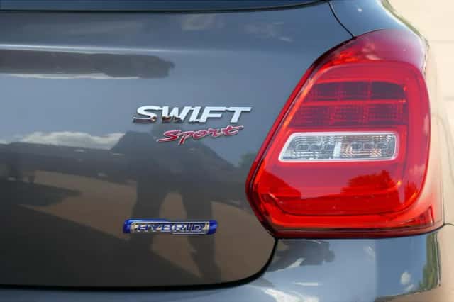 Suzuki Swift (2024) thumbnail 9