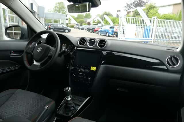 Suzuki Vitara (2026) thumbnail 12