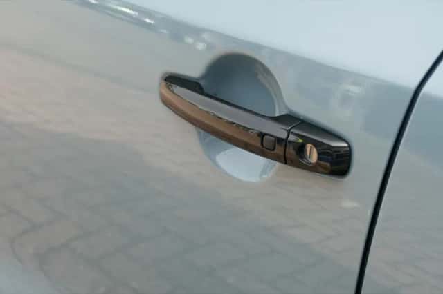 Suzuki Vitara (2026) thumbnail 8