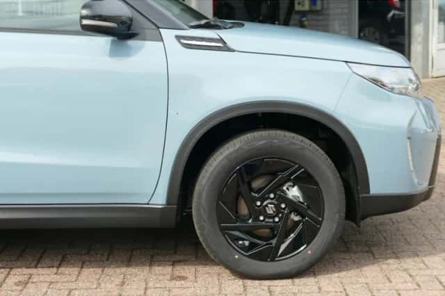 Suzuki Vitara (2026) thumbnail 4