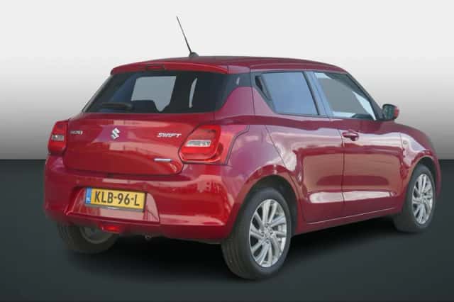 Suzuki Swift (2025) thumbnail 3