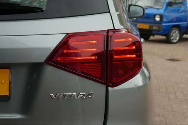 Suzuki Vitara (2020) thumbnail 6