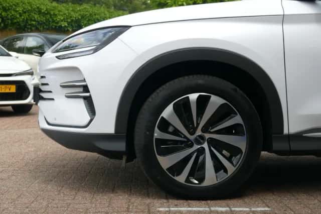 BYD Seal U (2026) thumbnail 5