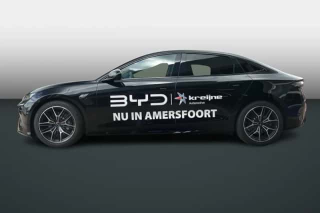 BYD Seal (2026) thumbnail 2