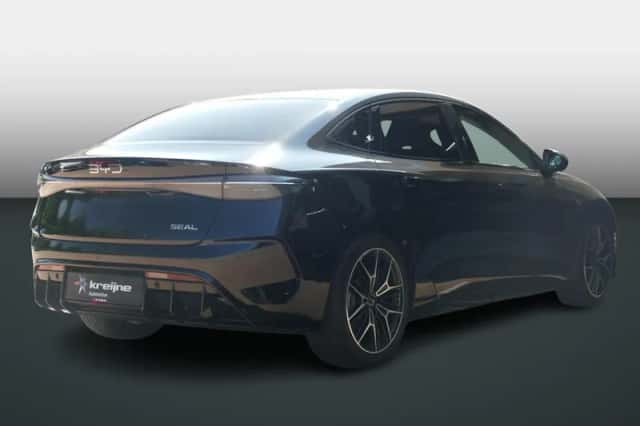 BYD Seal (2026) thumbnail 3