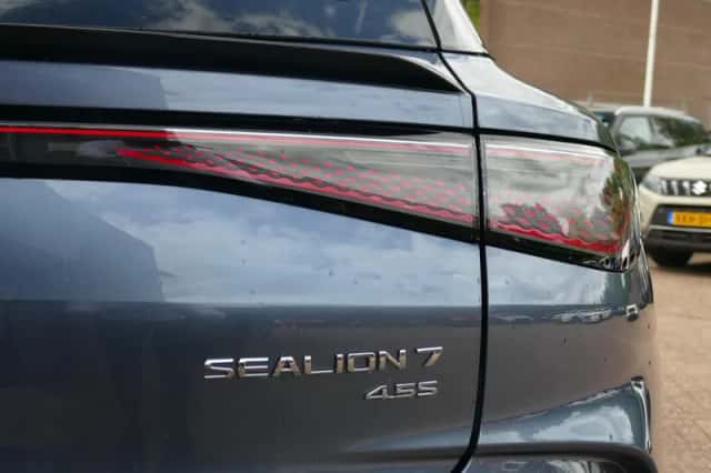 BYD SEALION 7 (2026) thumbnail 6