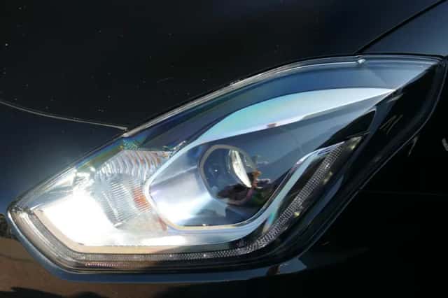 Suzuki Swift (2021) thumbnail 6
