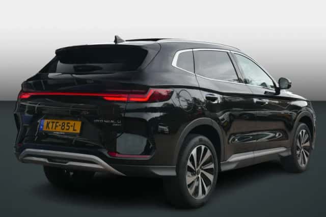 BYD Seal U (2025) thumbnail 3