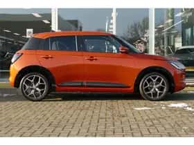 Suzuki Swift (2025) thumbnail 16