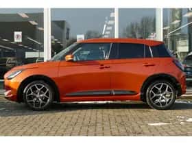 Suzuki Swift (2025) thumbnail 5