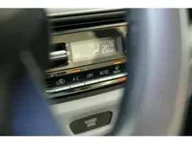 Suzuki Swift (2025) thumbnail 10