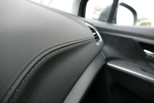 Suzuki S-Cross (2024) thumbnail 12