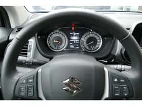 Suzuki S-Cross (2024) thumbnail 10