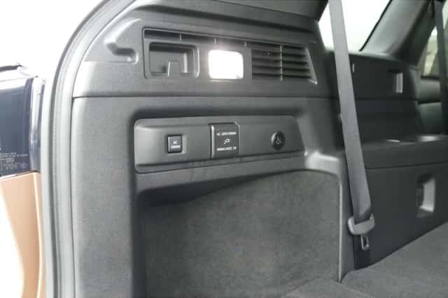 Mazda CX-80 (2025) thumbnail 19