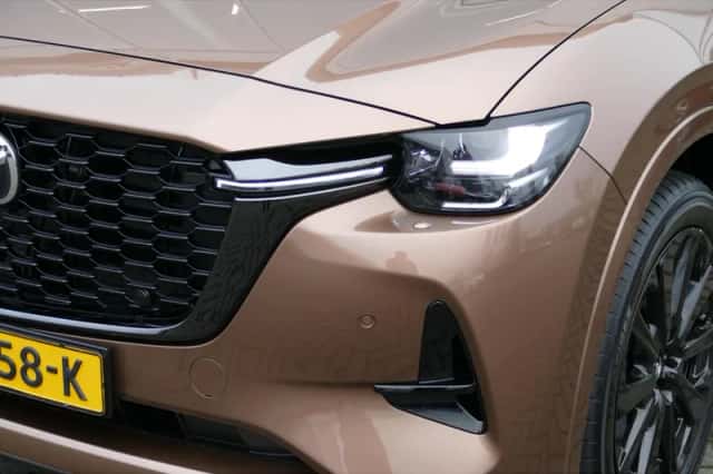 Mazda CX-80 (2025) thumbnail 4