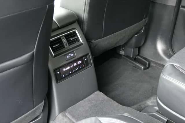 Mazda CX-80 (2025) thumbnail 8