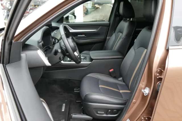 Mazda CX-80 (2025) thumbnail 9