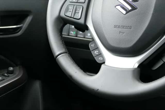 Suzuki Vitara (2025) thumbnail 12