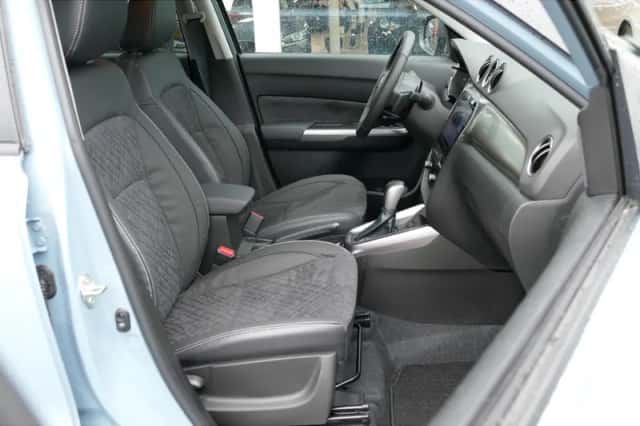 Suzuki Vitara (2025) thumbnail 4