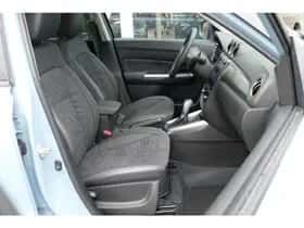 Suzuki Vitara (2025) thumbnail 4