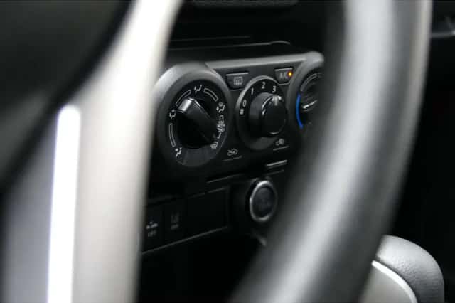 Suzuki Ignis (2021) thumbnail 11