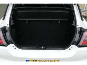 Suzuki Swift (2025) thumbnail 12