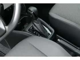 Suzuki Swift (2025) thumbnail 10