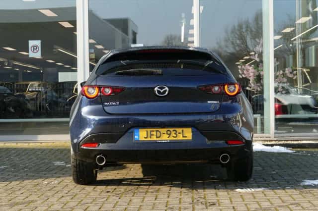 Mazda 3 (2025) thumbnail 11