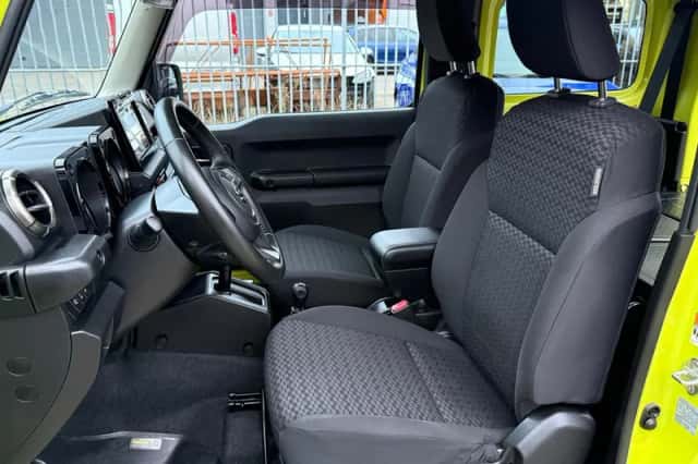 Suzuki Jimny (2020) thumbnail 11