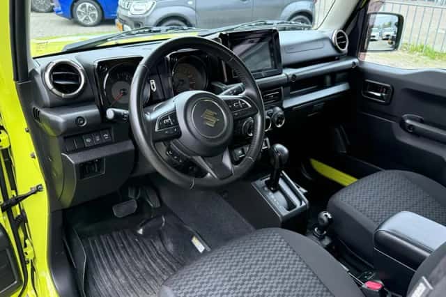 Suzuki Jimny (2020) thumbnail 10