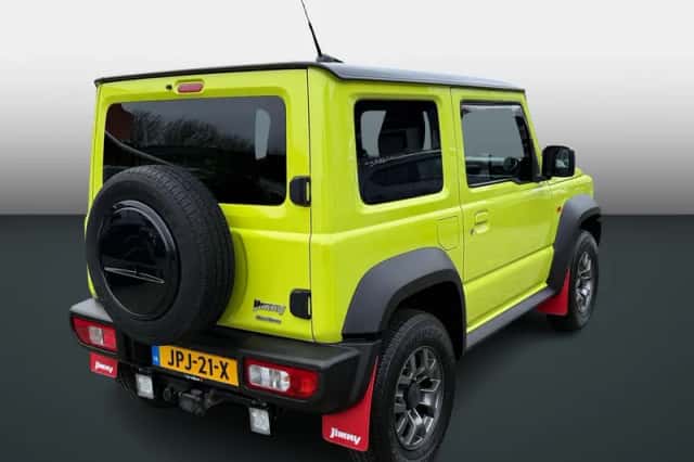 Suzuki Jimny (2020) thumbnail 5