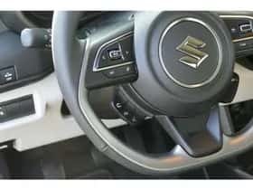 Suzuki Swift (2026) thumbnail 9