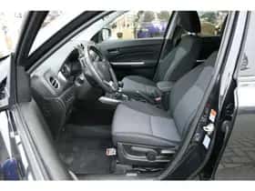 Suzuki Vitara (2024) thumbnail 13