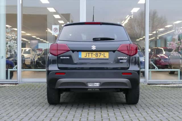 Suzuki Vitara (2024) thumbnail 8
