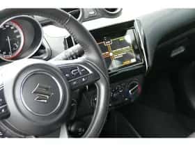 Suzuki Swift (2023) thumbnail 12