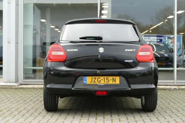 Suzuki Swift (2023) thumbnail 15