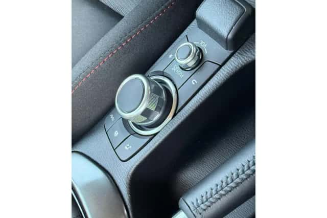 Mazda 2 (2024) thumbnail 13