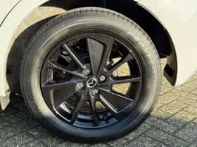 Mazda 2 (2024) thumbnail 6