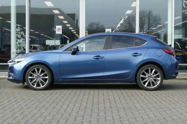 Mazda 3 (2018) thumbnail 15