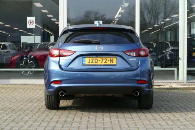 Mazda 3 (2018) thumbnail 10