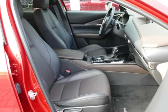 Mazda CX-30 (2023) thumbnail 12