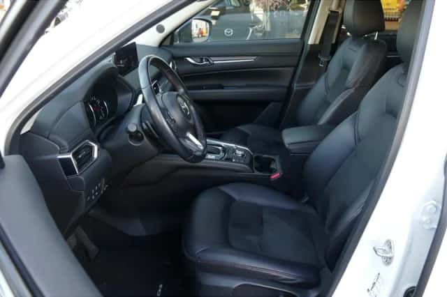 Mazda CX-5 (2022) thumbnail 8