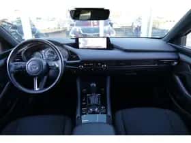 Mazda 3 (2024) thumbnail 17