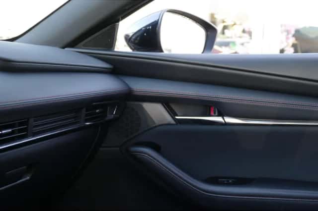 Mazda 3 (2024) thumbnail 22