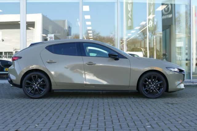 Mazda 3 (2024) thumbnail 7