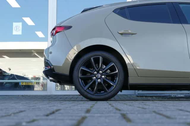 Mazda 3 (2024) thumbnail 9