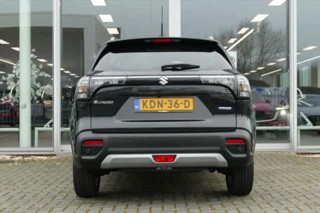 Suzuki S-Cross (2026) thumbnail 12