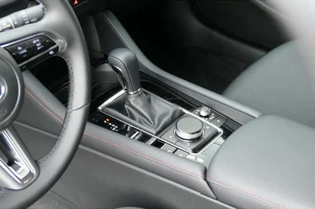 Mazda 3 (2026) thumbnail 3