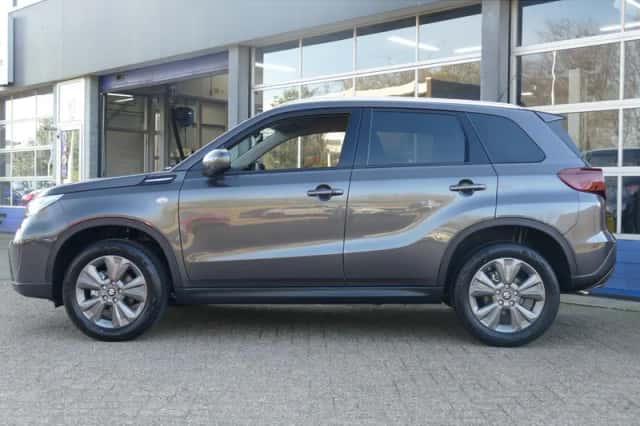 Suzuki Vitara (2026) thumbnail 4